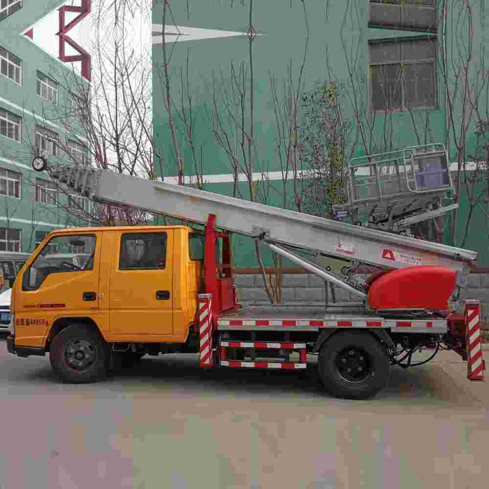 现供应韩国湖龙32米云梯车好品质优安全性高