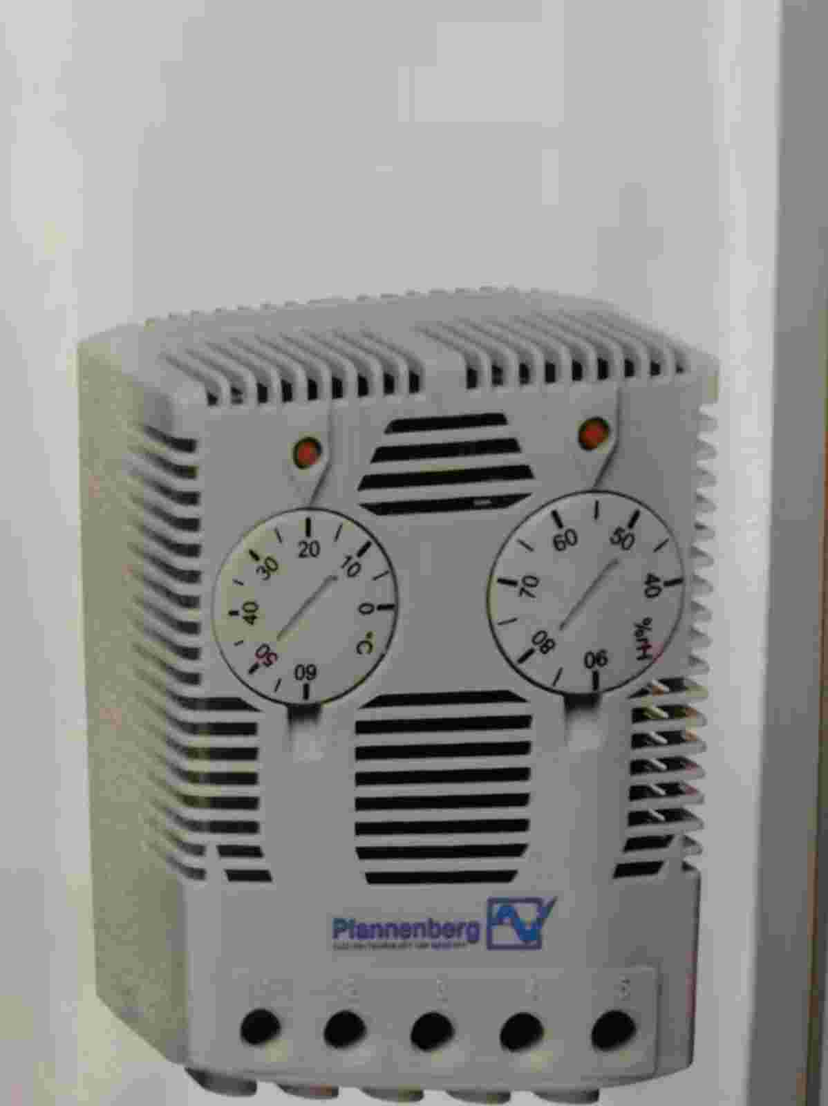 德国百能堡工业湿控器FLZ系列湿度控制器600